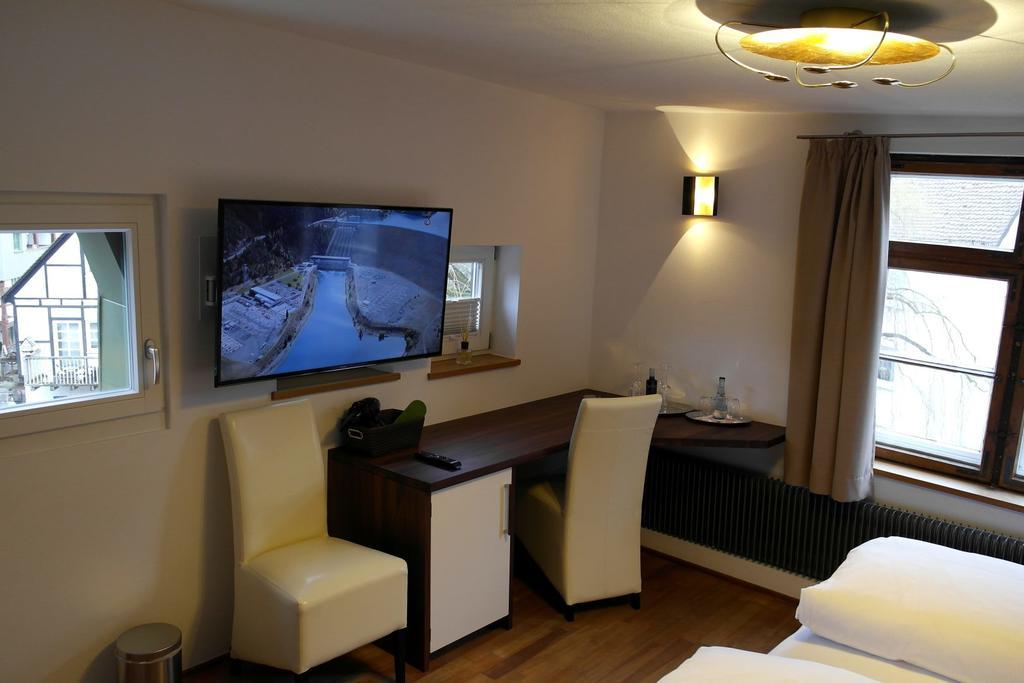 Hotel Schmales Haus أولم الغرفة الصورة