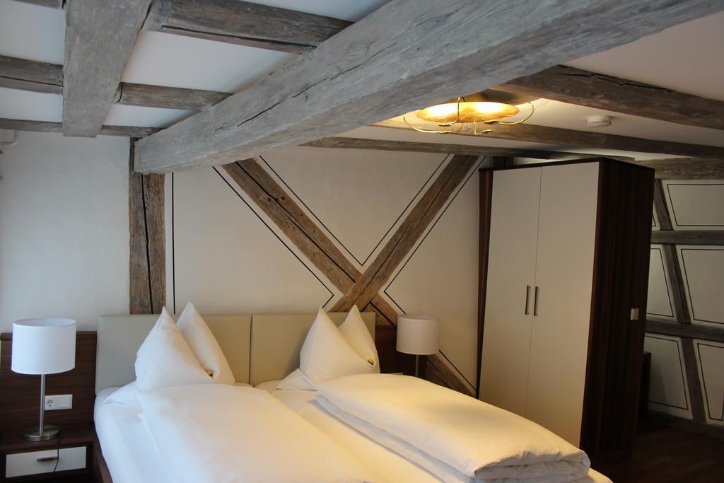 Hotel Schmales Haus أولم الغرفة الصورة