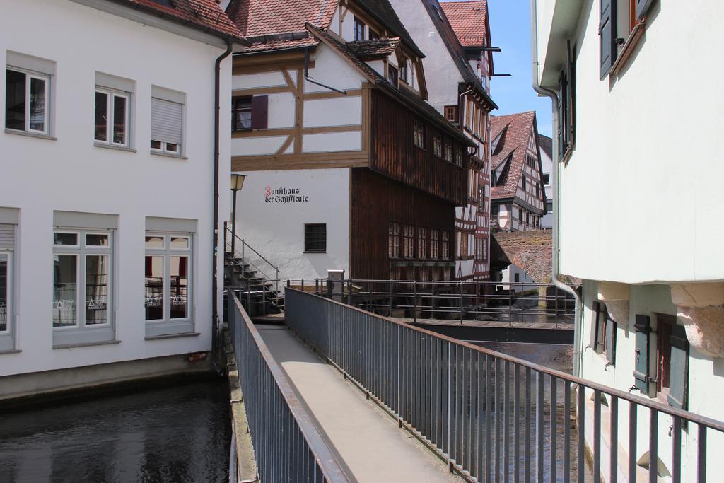 Hotel Schmales Haus أولم المظهر الخارجي الصورة