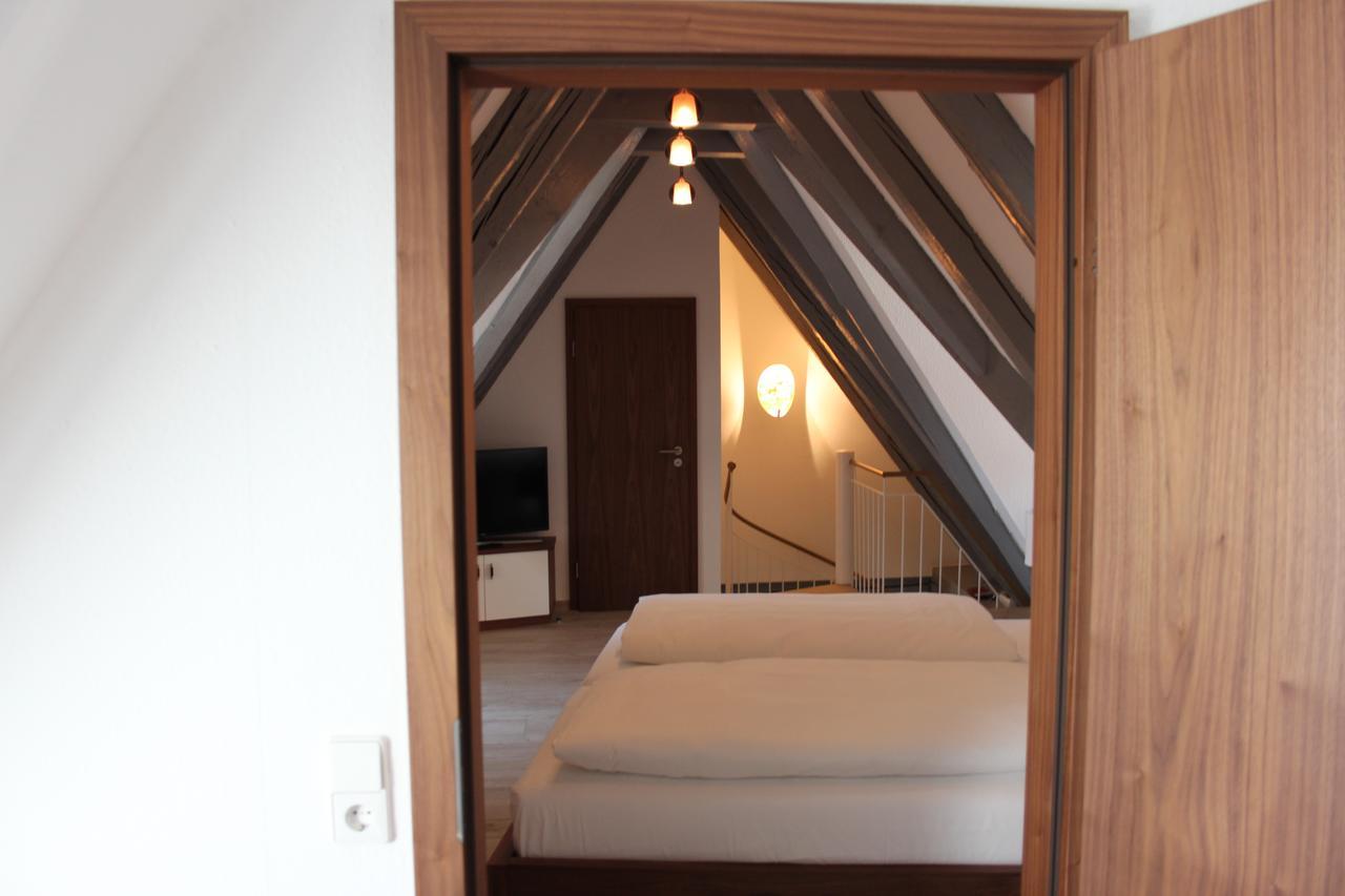 Hotel Schmales Haus أولم المظهر الخارجي الصورة